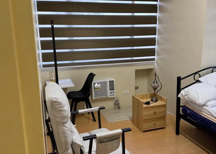 Greenhills Commercial Center 1-2br * مانيلا