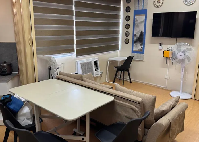 Greenhills Commercial Center 1-2br شقة