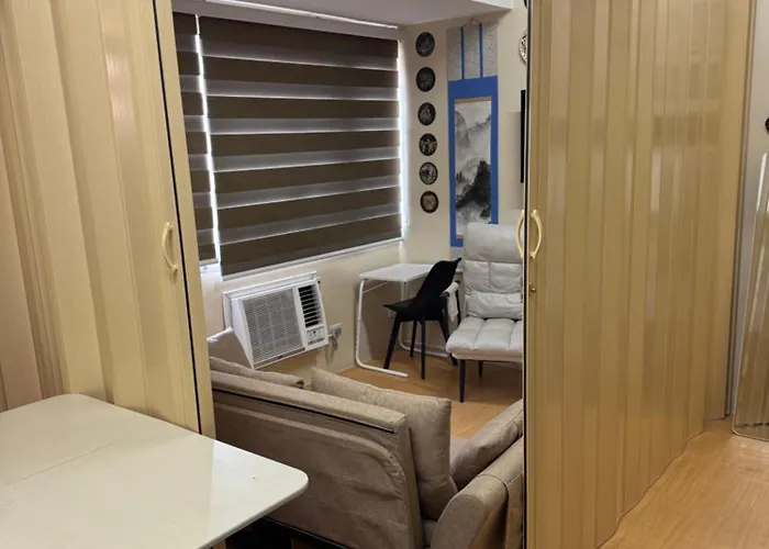 Greenhills Commercial Center 1-2br * مانيلا